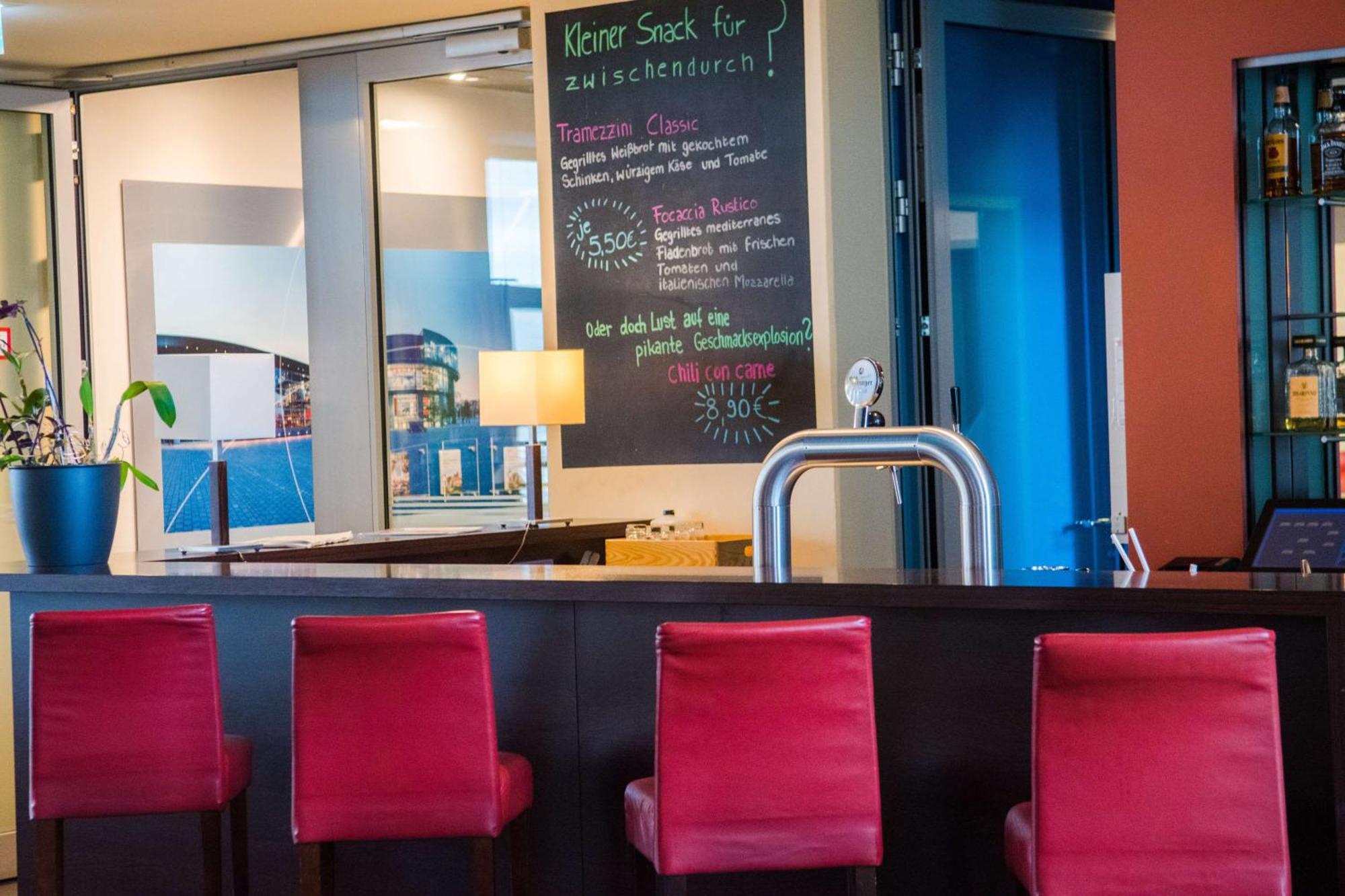 Live’n’work | Hotel&coworking Im Gvz 4*